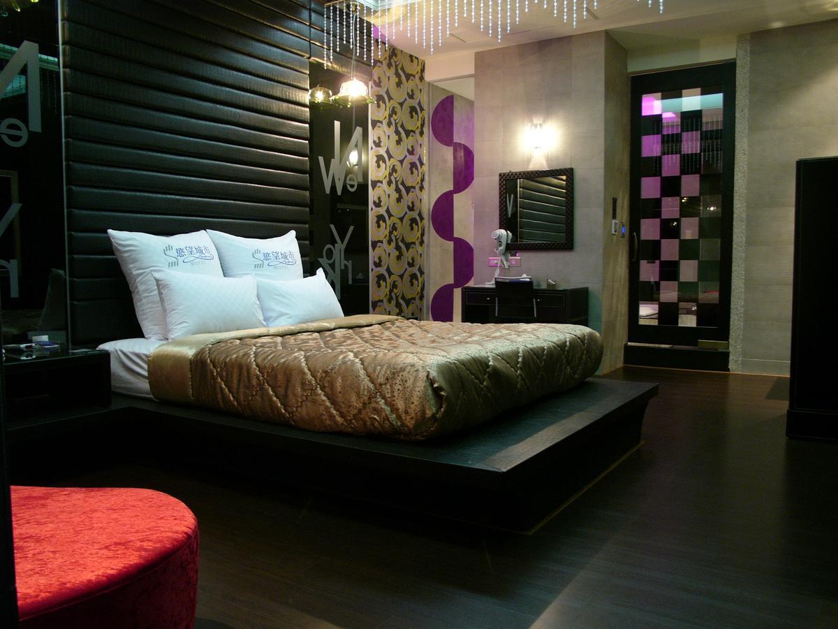 Sexy City Motel Tainan Extérieur photo